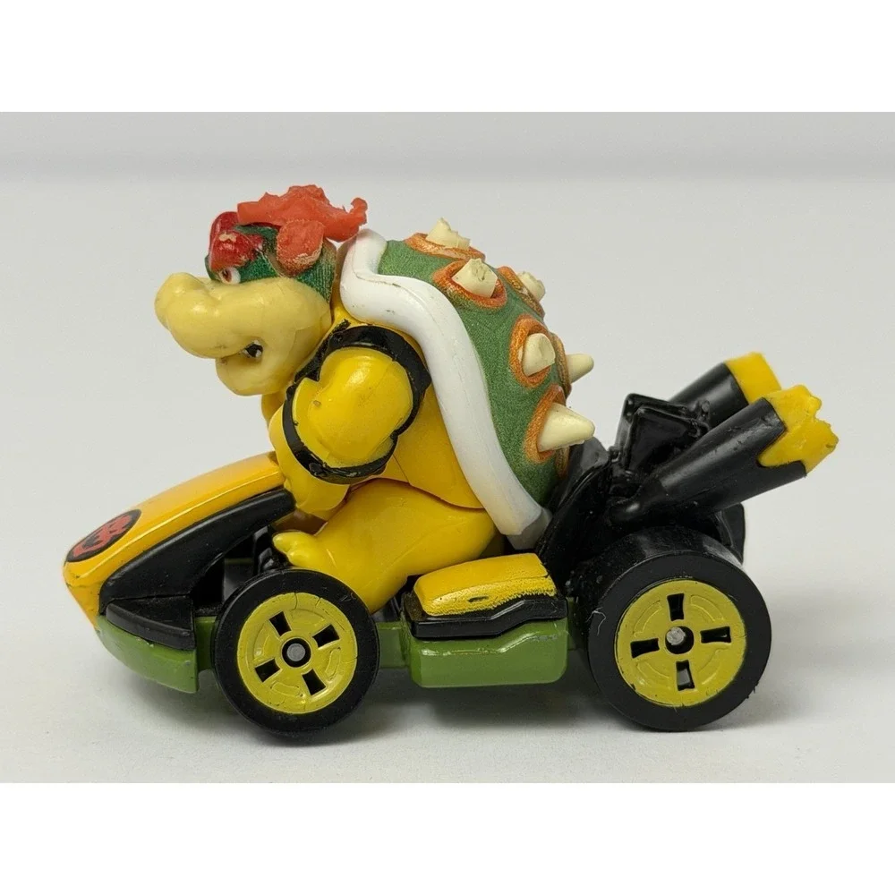 2022 HOT WHEELS MARIO KART STANDARD KART BOWSER YELLOW DIECAST 2 1/4